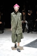 desfiles-commedesgarcons-parisinverno2011rtw-104
