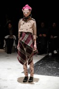 desfiles-commedesgarcons-parisinverno2011rtw-117