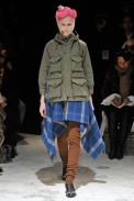desfiles-commedesgarcons-parisinverno2011rtw-118