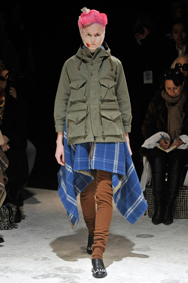desfiles-commedesgarcons-parisinverno2011rtw-118