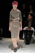 desfiles-commedesgarcons-parisinverno2011rtw-119