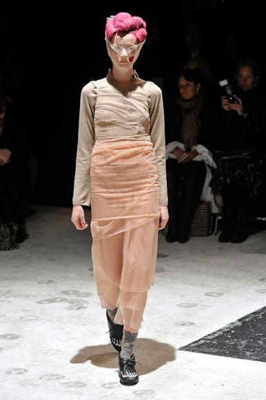 desfiles-commedesgarcons-parisinverno2011rtw-122
