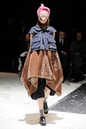 desfiles-commedesgarcons-parisinverno2011rtw-131