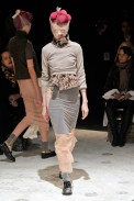 desfiles-commedesgarcons-parisinverno2011rtw-138