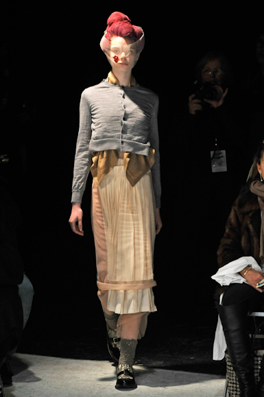desfiles-commedesgarcons-parisinverno2011rtw-139