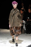 desfiles-commedesgarcons-parisinverno2011rtw-141