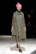 desfiles-commedesgarcons-parisinverno2011rtw-142