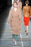desfiles-dvn-parisinverno2009rtw-113