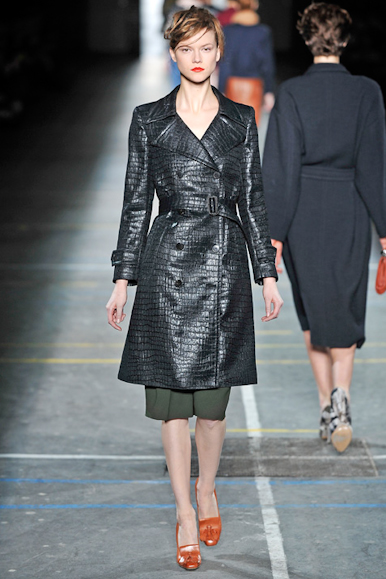 desfiles-dvn-parisinverno2009rtw-125