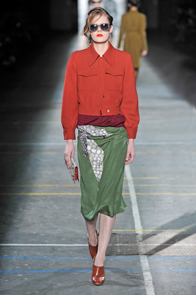 desfiles-dvn-parisinverno2009rtw-131