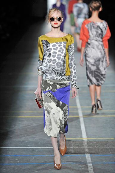 desfiles-dvn-parisinverno2009rtw-134
