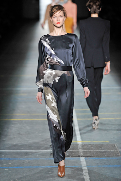 desfiles-dvn-parisinverno2009rtw-160