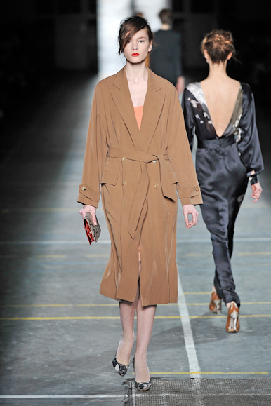 desfiles-dvn-parisinverno2009rtw-161