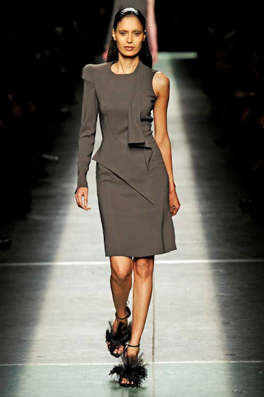desfiles-givenchy-parisinverno2009rtw-104