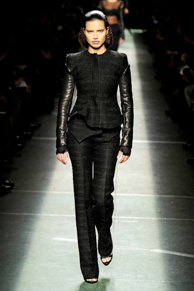 desfiles-givenchy-parisinverno2009rtw-110