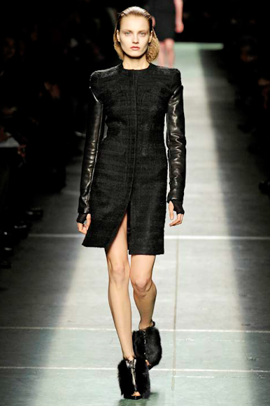 desfiles-givenchy-parisinverno2009rtw-112