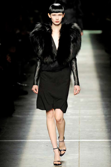 desfiles-givenchy-parisinverno2009rtw-122
