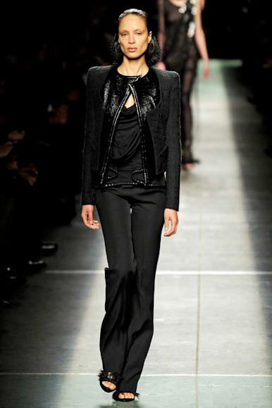 desfiles-givenchy-parisinverno2009rtw-143