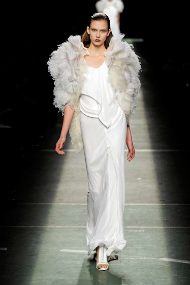desfiles-givenchy-parisinverno2009rtw-149