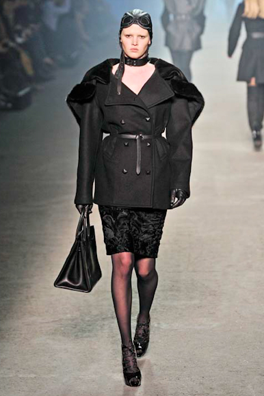 desfiles-hermes-parisinverno2009rtw-117