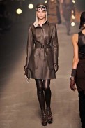 desfiles-hermes-parisinverno2009rtw-131