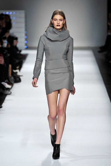 desfiles-hchalayan-parisinverno2009rtw-101