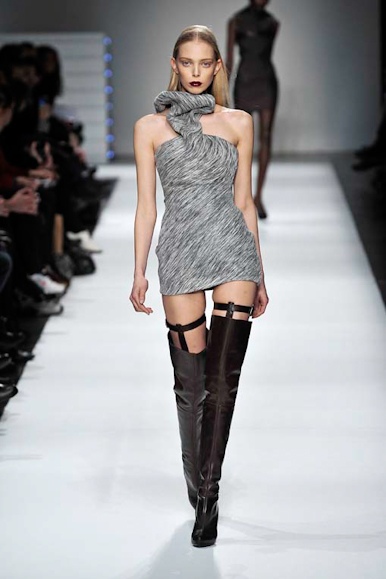 desfiles-hchalayan-parisinverno2009rtw-107