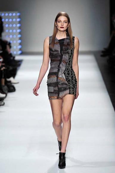 desfiles-hchalayan-parisinverno2009rtw-116