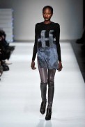 desfiles-hchalayan-parisinverno2009rtw-121