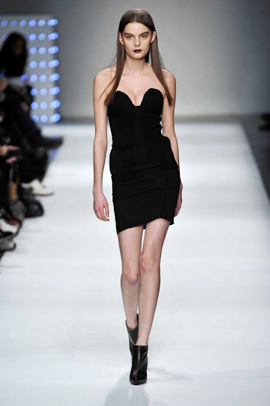 desfiles-hchalayan-parisinverno2009rtw-127