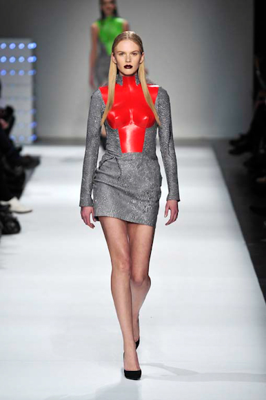 desfiles-hchalayan-parisinverno2009rtw-143