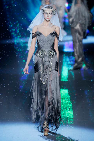 desfiles-jgalliano-parisinverno2009rtw-124