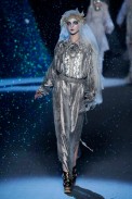 desfiles-jgalliano-parisinverno2009rtw-127
