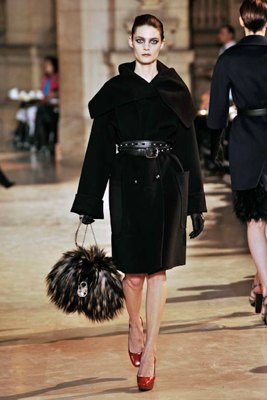 desfiles-loewe-parisinverno2009rtw-115