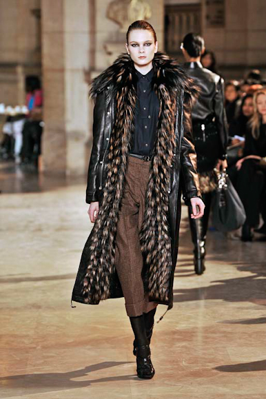 desfiles-loewe-parisinverno2009rtw-118