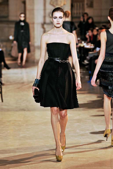 desfiles-loewe-parisinverno2009rtw-128