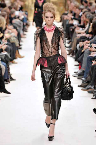 desfiles-lvuitton-parisinverno2009rtw-103