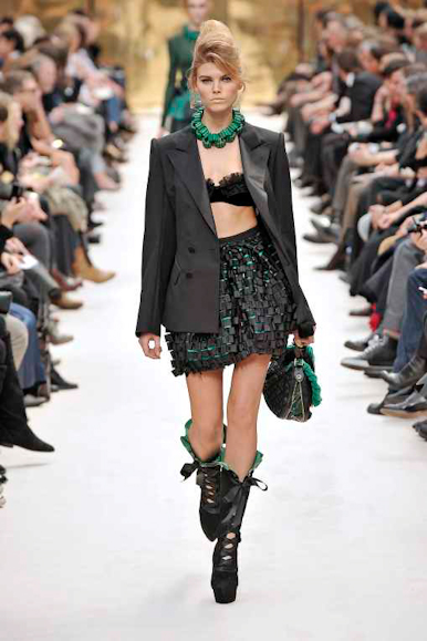desfiles-lvuitton-parisinverno2009rtw-109