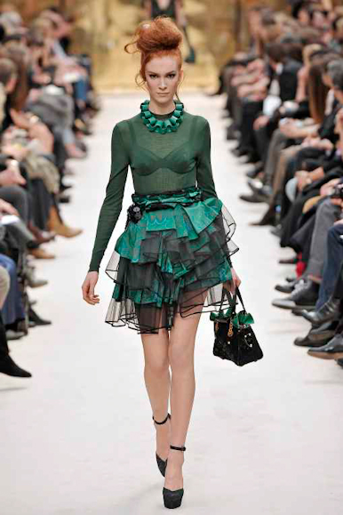 desfiles-lvuitton-parisinverno2009rtw-110