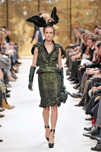 desfiles-lvuitton-parisinverno2009rtw-111