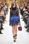 desfiles-lvuitton-parisinverno2009rtw-115