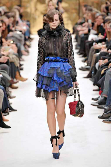 desfiles-lvuitton-parisinverno2009rtw-115