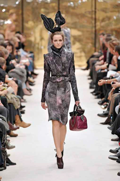 desfiles-lvuitton-parisinverno2009rtw-119