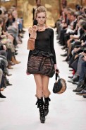desfiles-lvuitton-parisinverno2009rtw-131
