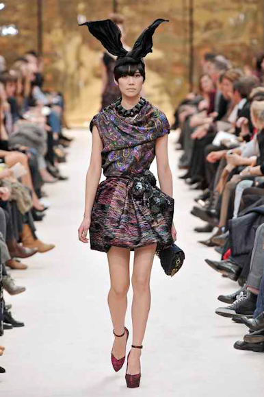 desfiles-lvuitton-parisinverno2009rtw-141