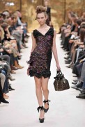 desfiles-lvuitton-parisinverno2009rtw-142