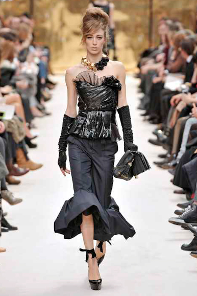 desfiles-lvuitton-parisinverno2009rtw-159