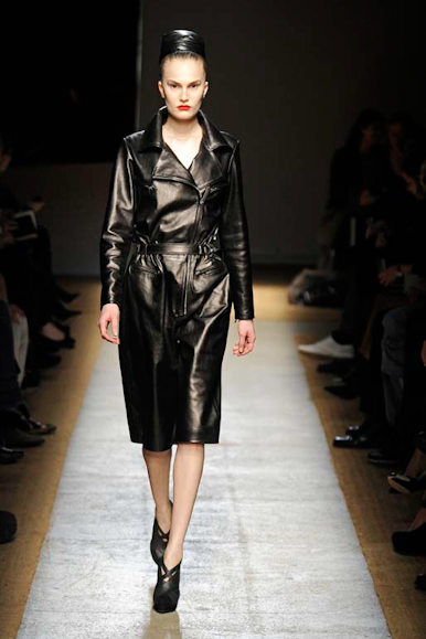 desfiles-ysl-parisinverno2009rtw-100