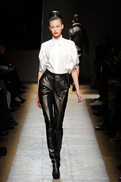 desfiles-ysl-parisinverno2009rtw-104