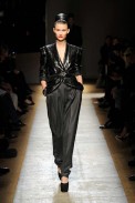 desfiles-ysl-parisinverno2009rtw-121